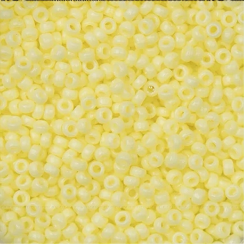 Miyuki Round Seed Beads 15/0 Duracoat Opaque Pale Yellow 8.2GM