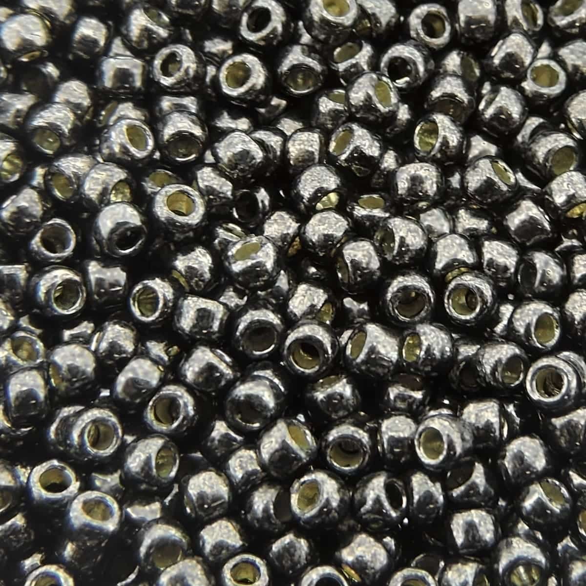 Toho Seed Beads Round Size 11/0 28GM PermaFinish Galvanized Pyrite