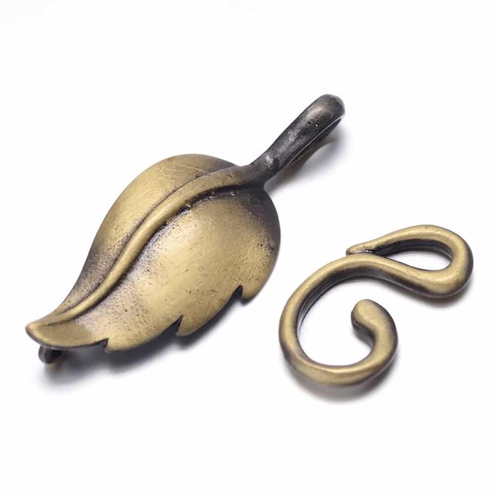 Hook and Eye Clasps Large Leaf Motif 33mm Brush Bronze Antique Bronze 2 Sets