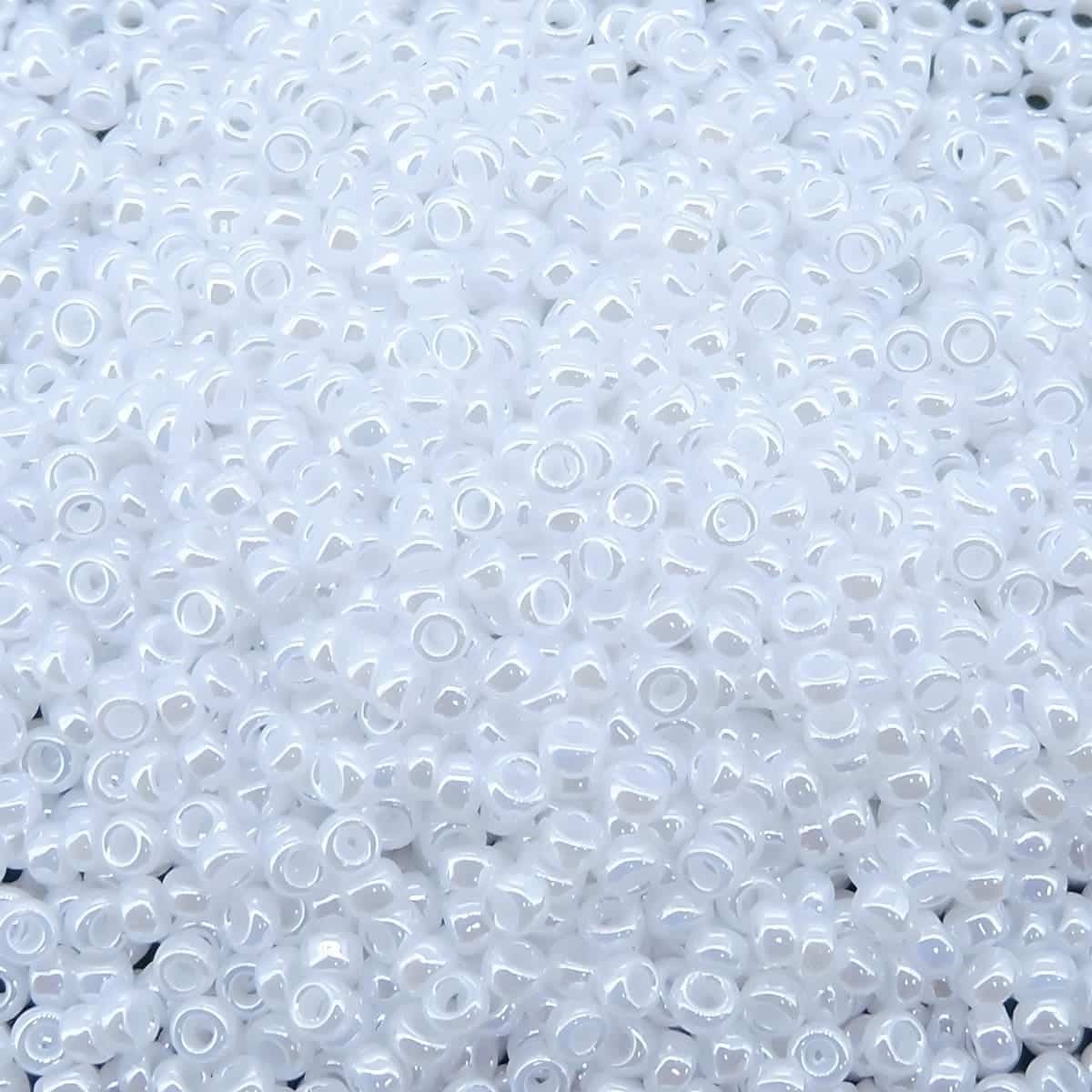 Miyuki Round Seed Beads 15/0 Ceylon White Pearl 8.2GM