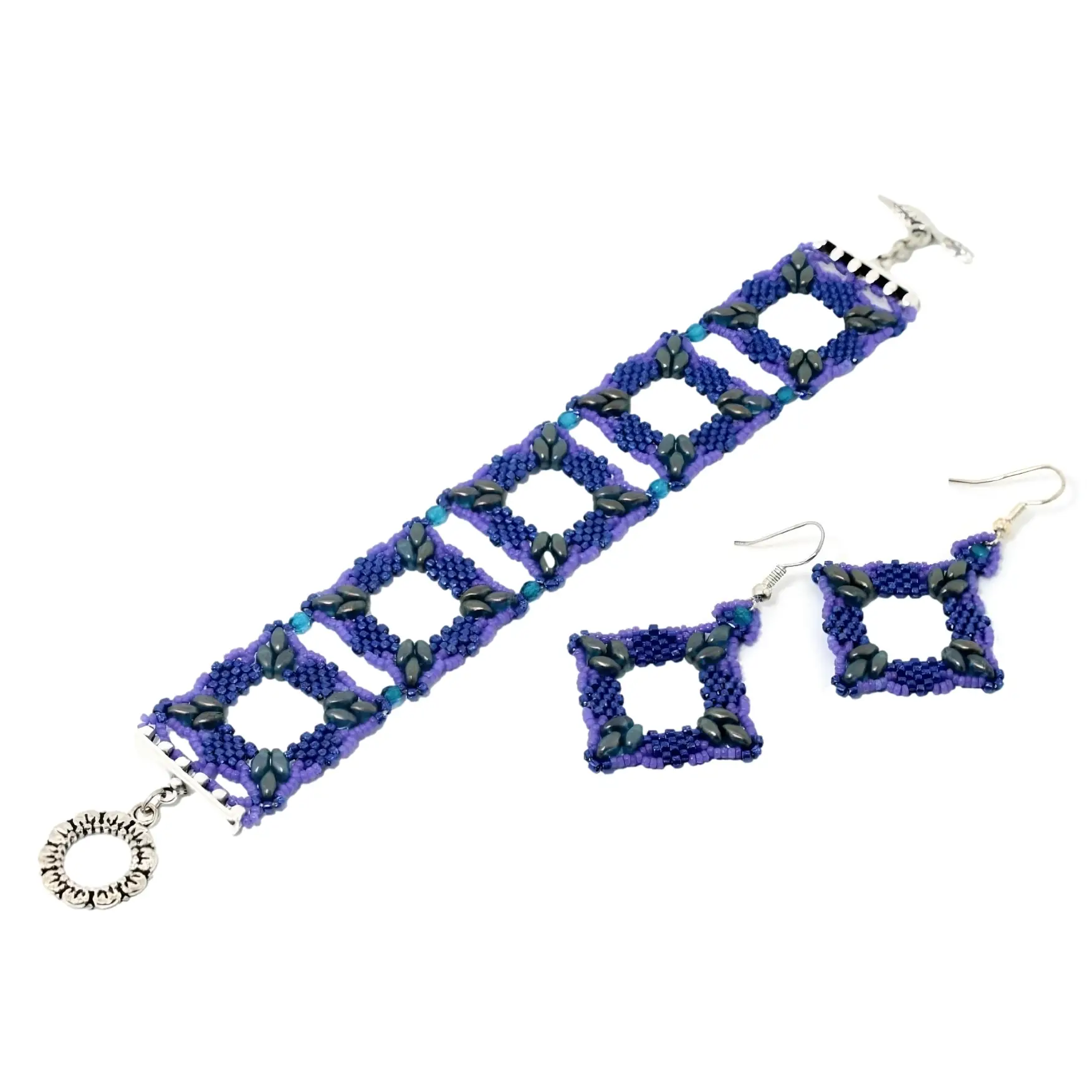 Tahini Bracelet and Earrings Pattern