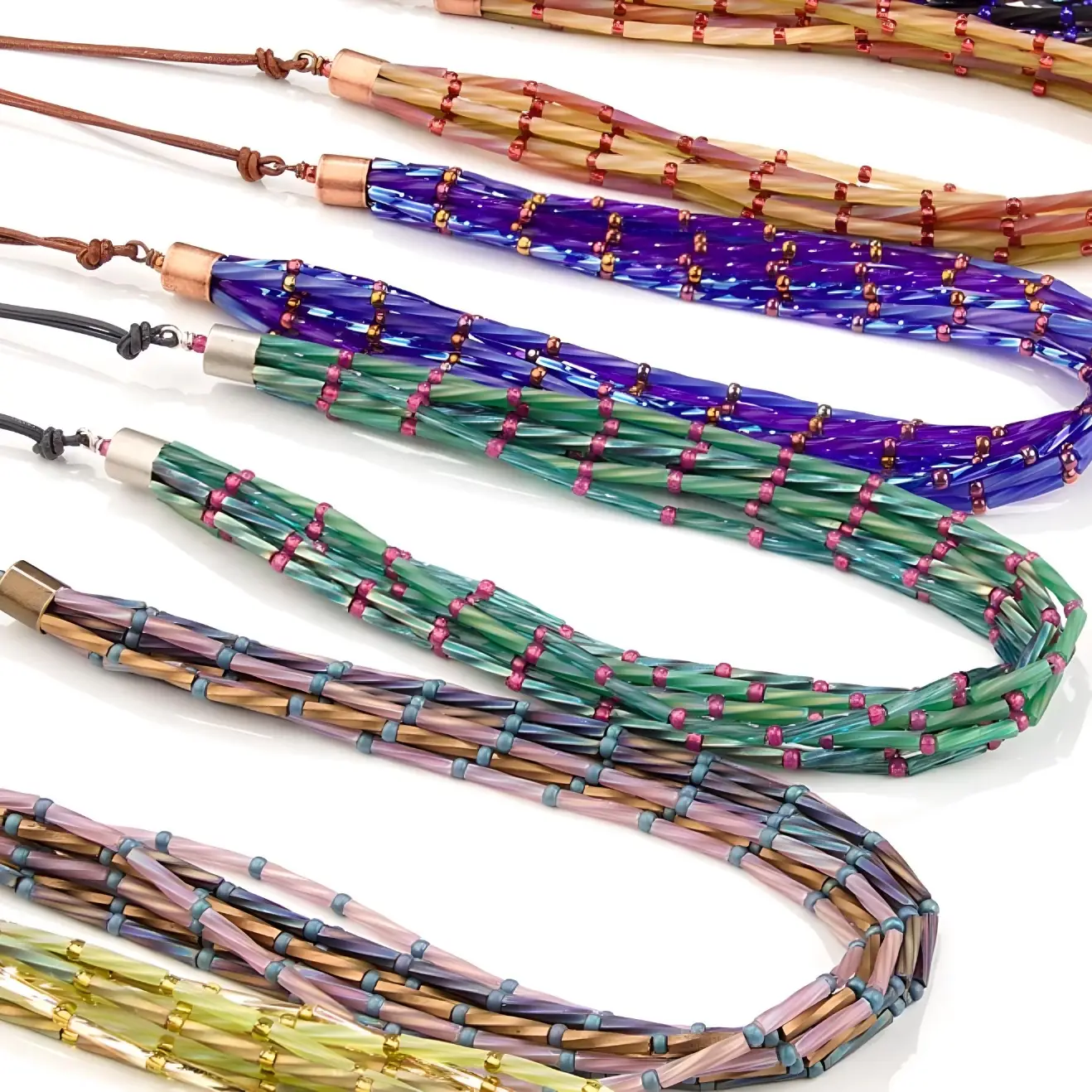 Sea Plume Necklace Pattern