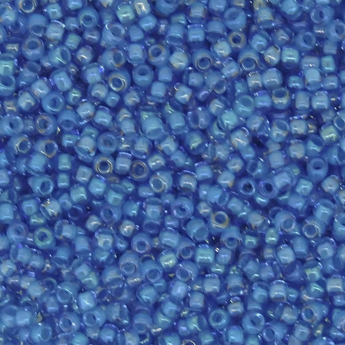 Toho Seed Beads Round Size 11/0 28GM Light Sapphire / Blue Lined 11-309