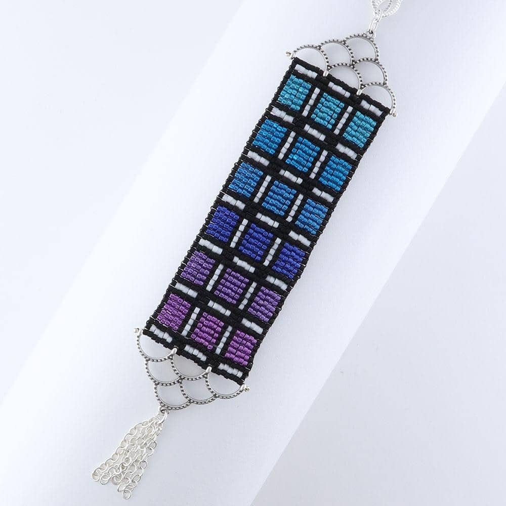 Windowpane Pendant Pattern – Free Pattern