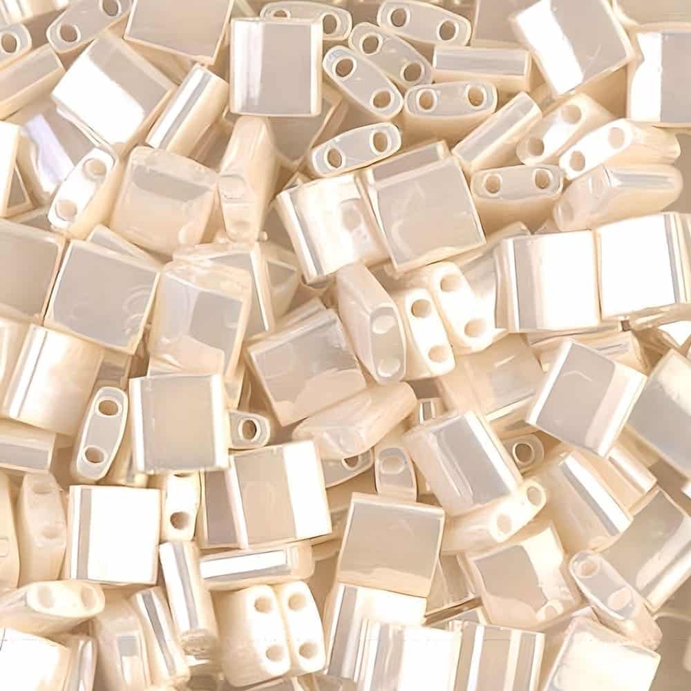 Miyuki Tila Beads 5mm 2-hole Square Antique Ivory Pearl Ceylon TL592