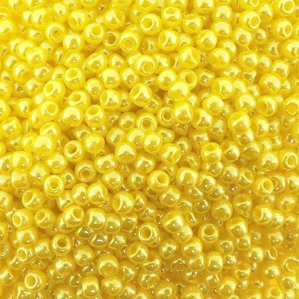 Toho Seed Beads Round Size 11/0 28GM Opaque Lustered Dandelion 11-128
